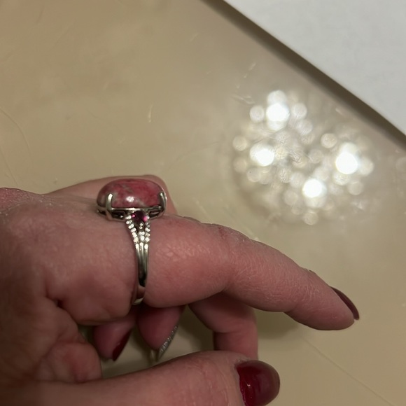 Just in- natural thulite of Norway ring in sterling silver - Picture 4 of 8